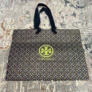 Tory Burch shopping bag
